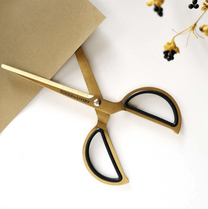 Tools to Liveby Saks No.03, Gull